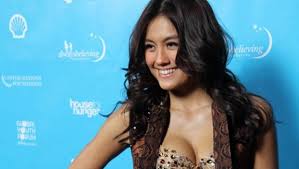 Agnez Mo dan Kekasih Bagaikan Pranko